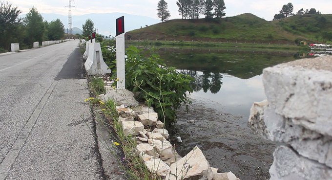 Rruget te demtuara dhe me gropa ne Jug, â€œSalillariâ€ mori 13.7 mln euro